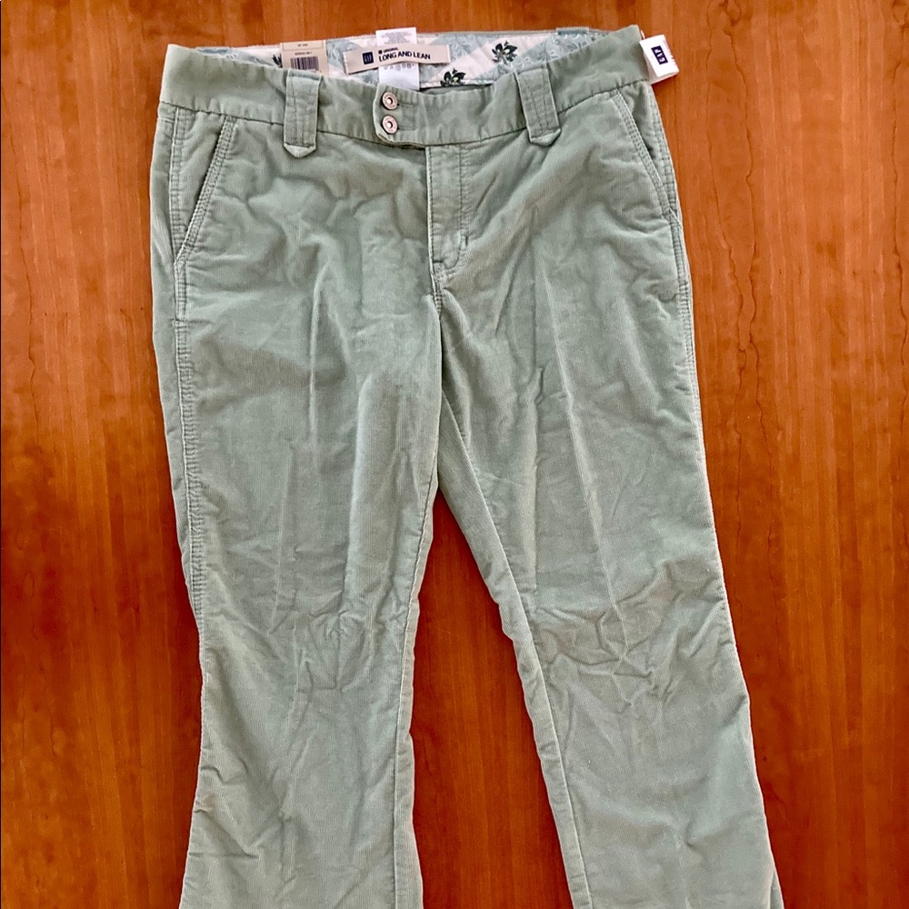NWT Gap Cords Long and Lean